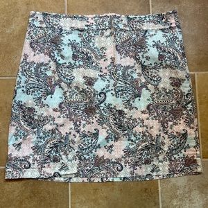 22W Talbots light pink paisley printed skirt